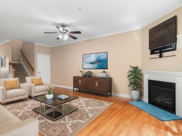 90 Rangeway Road 303, Billerica MA 01862