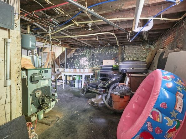 5 Jay St, Fitchburg MA 01420