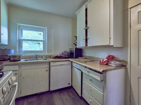 5 Jay St, Fitchburg MA 01420