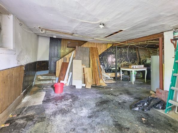 5 Jay St, Fitchburg MA 01420