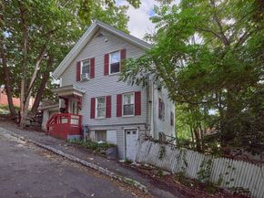 5 Jay St, Fitchburg MA 01420