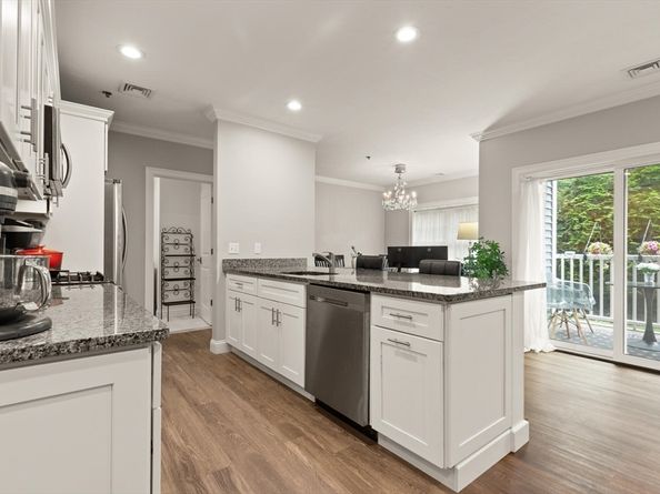 181 South Franklin St. 102, Holbrook MA 02343