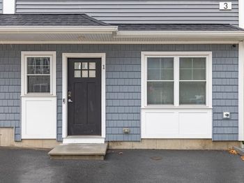 3 Lowell St