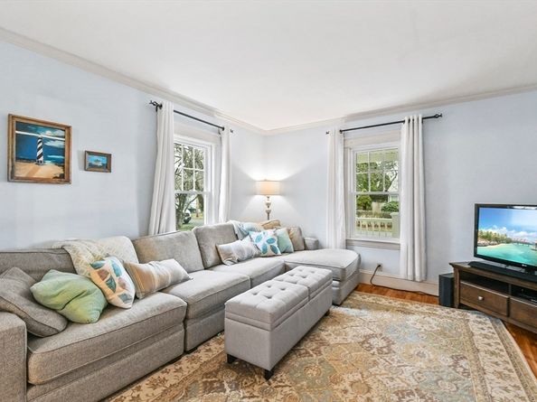 36 Francis Avenue, Shrewsbury MA 01545