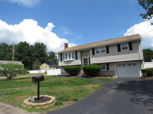 31 Van Cliff, Brockton MA 02301