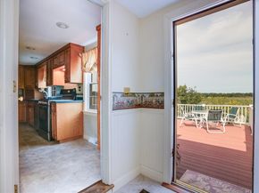 42 Riverview Dr, Newbury MA 01951