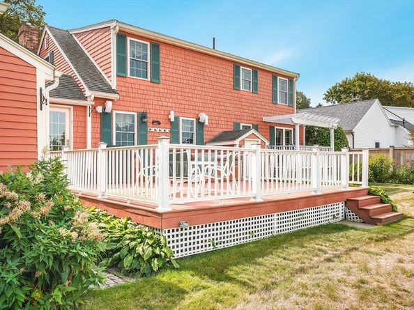 42 Riverview Dr, Newbury MA 01951
