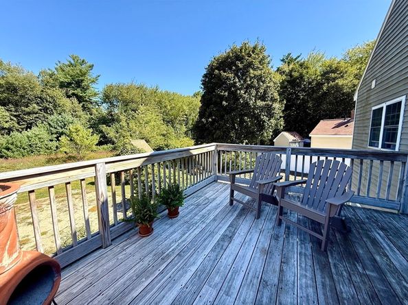 27 Mayflower Circle, Holden MA 01520