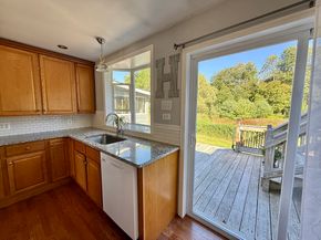 27 Mayflower Circle, Holden MA 01520