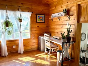 27 Mayflower Circle, Holden MA 01520