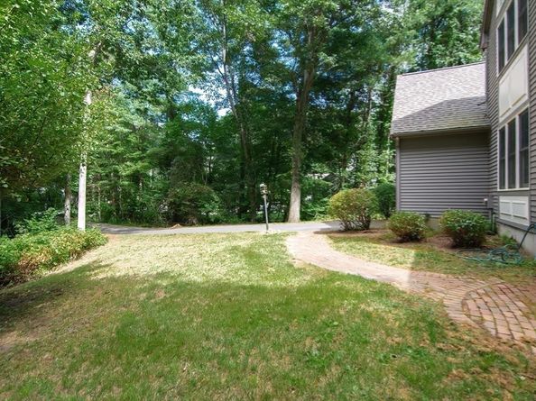 26 Noon Hill Ave, Norfolk MA 02056