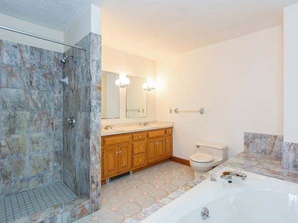 26 Noon Hill Ave, Norfolk MA 02056