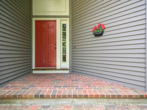 26 Noon Hill Ave, Norfolk MA 02056