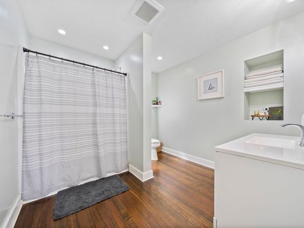 11 Shaw St, Weymouth MA 02191