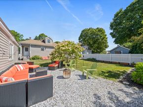 11 Shaw St, Weymouth MA 02191