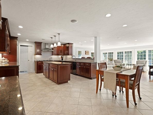 9 Bogastow Circle, Millis MA 02054