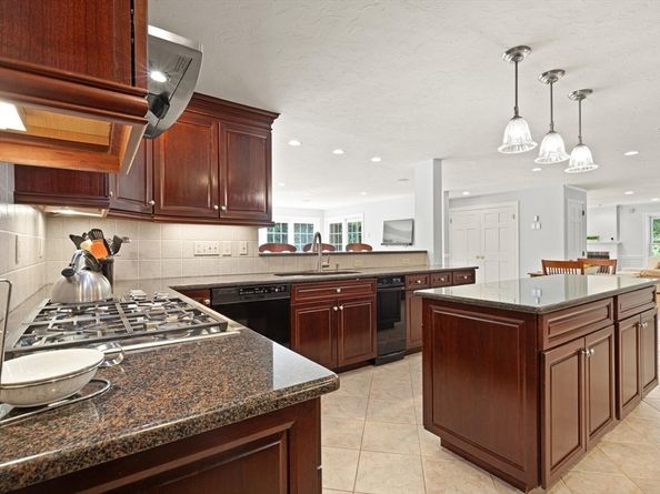 9 Bogastow Circle, Millis MA 02054