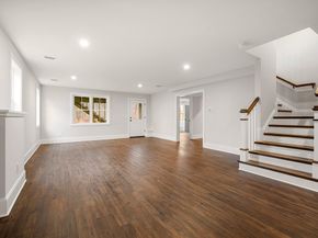 16 Wayside Court, Natick MA 01760