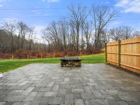 16 Wayside Court, Natick MA 01760