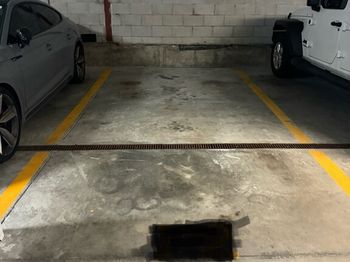 360 W 2nd St