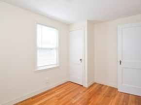 7 Holland Rd, Wakefield MA 01880