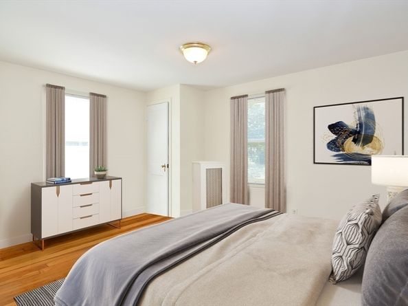 7 Holland Rd, Wakefield MA 01880