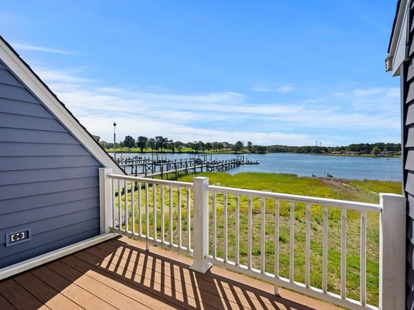 12 Fosters Point, Beverly MA 01915
