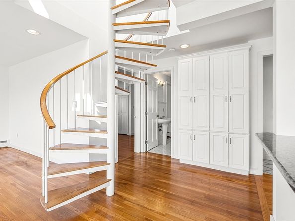 12 Fosters Point, Beverly MA 01915