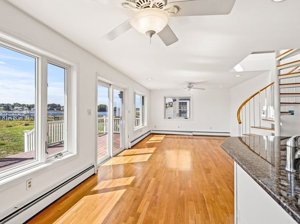 12 Fosters Point, Beverly MA 01915
