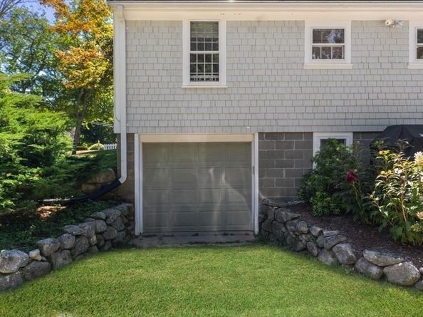 131 Chestnut Street, Duxbury MA 02332