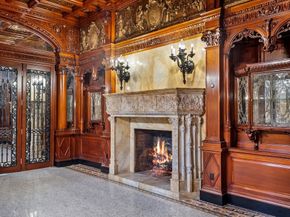 314 Commonwealth Ave PH, Boston MA 02115