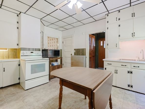 30 Palm Street, Leominster MA 01453