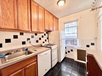26 Chiswick Rd
