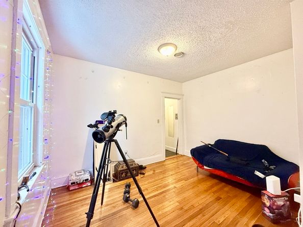 26 Chiswick Rd 6, Boston MA 02135