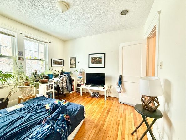 26 Chiswick Rd 6, Boston MA 02135