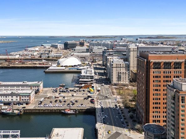 135 Seaport Blvd 1902, Boston MA 02210