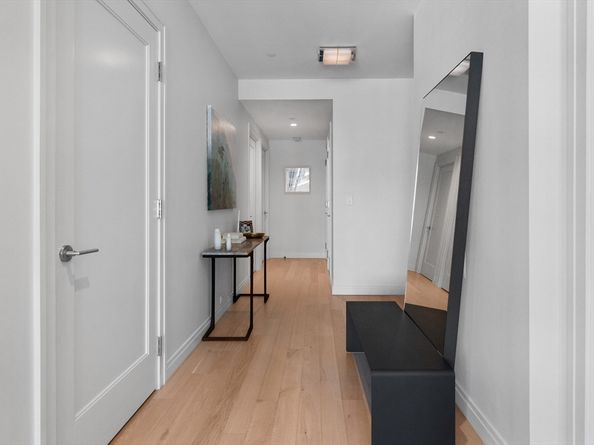 135 Seaport Blvd 1902, Boston MA 02210