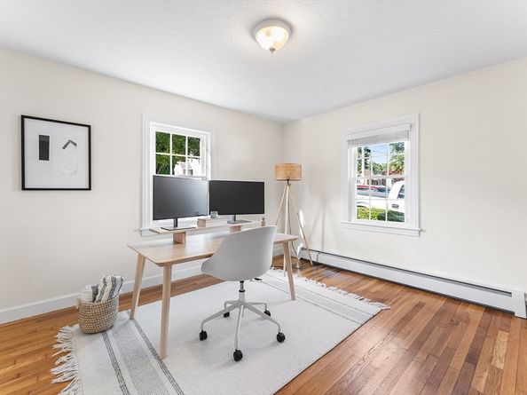 6 Birch Hill Rd, Worcester MA 01606