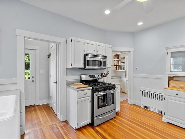 7 Woodland St, Arlington MA 02476