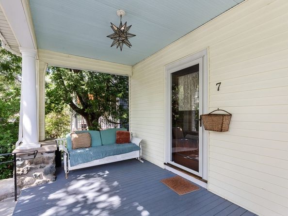 7 Woodland St, Arlington MA 02476
