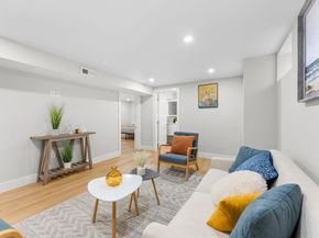 86 Cypress St 1, Watertown MA 02472