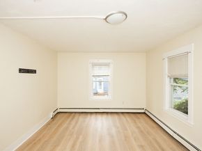208 Blossom St, Fitchburg MA 01420