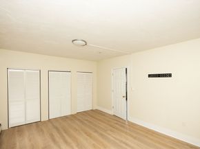 208 Blossom St, Fitchburg MA 01420