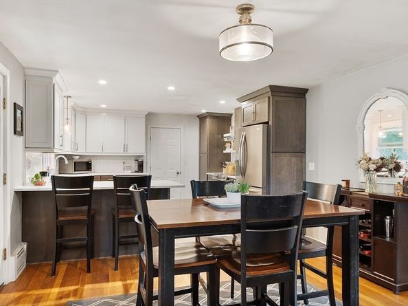 12 Brentwood Dr, Holden MA 01520
