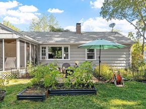 12 Brentwood Dr, Holden MA 01520