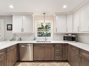12 Brentwood Dr, Holden MA 01520