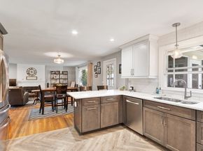 12 Brentwood Dr, Holden MA 01520