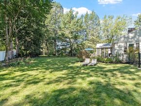 12 Brentwood Dr, Holden MA 01520