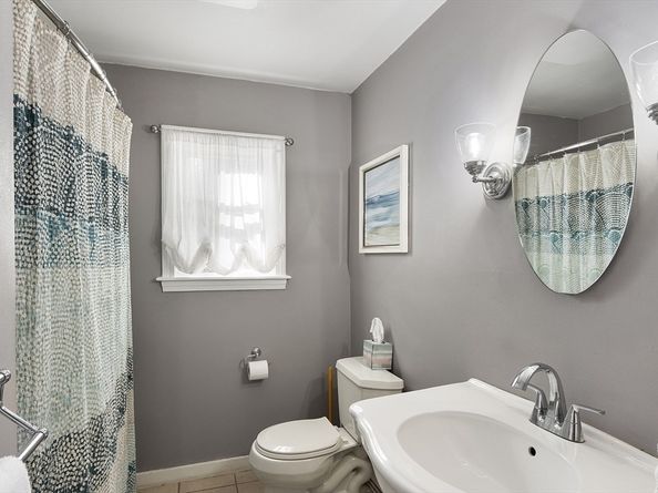 12 Brentwood Dr, Holden MA 01520