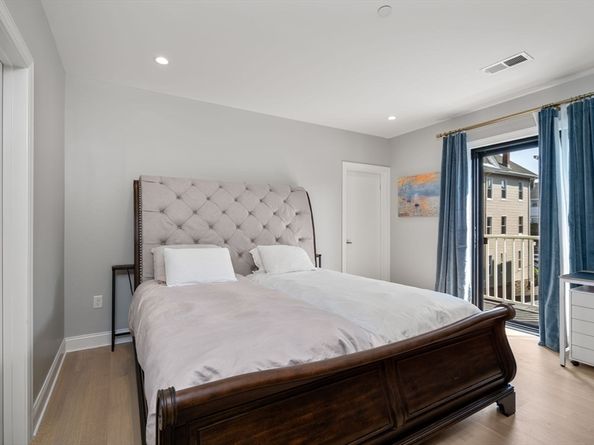 56 Winship St 302, Boston MA 02135
